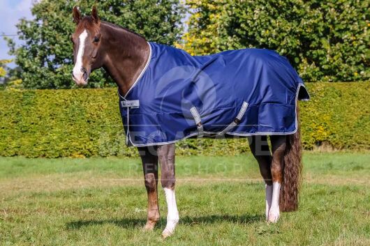 Bucas Freedom Winterdecke Regendecke Medium 150g Navy 135 cm